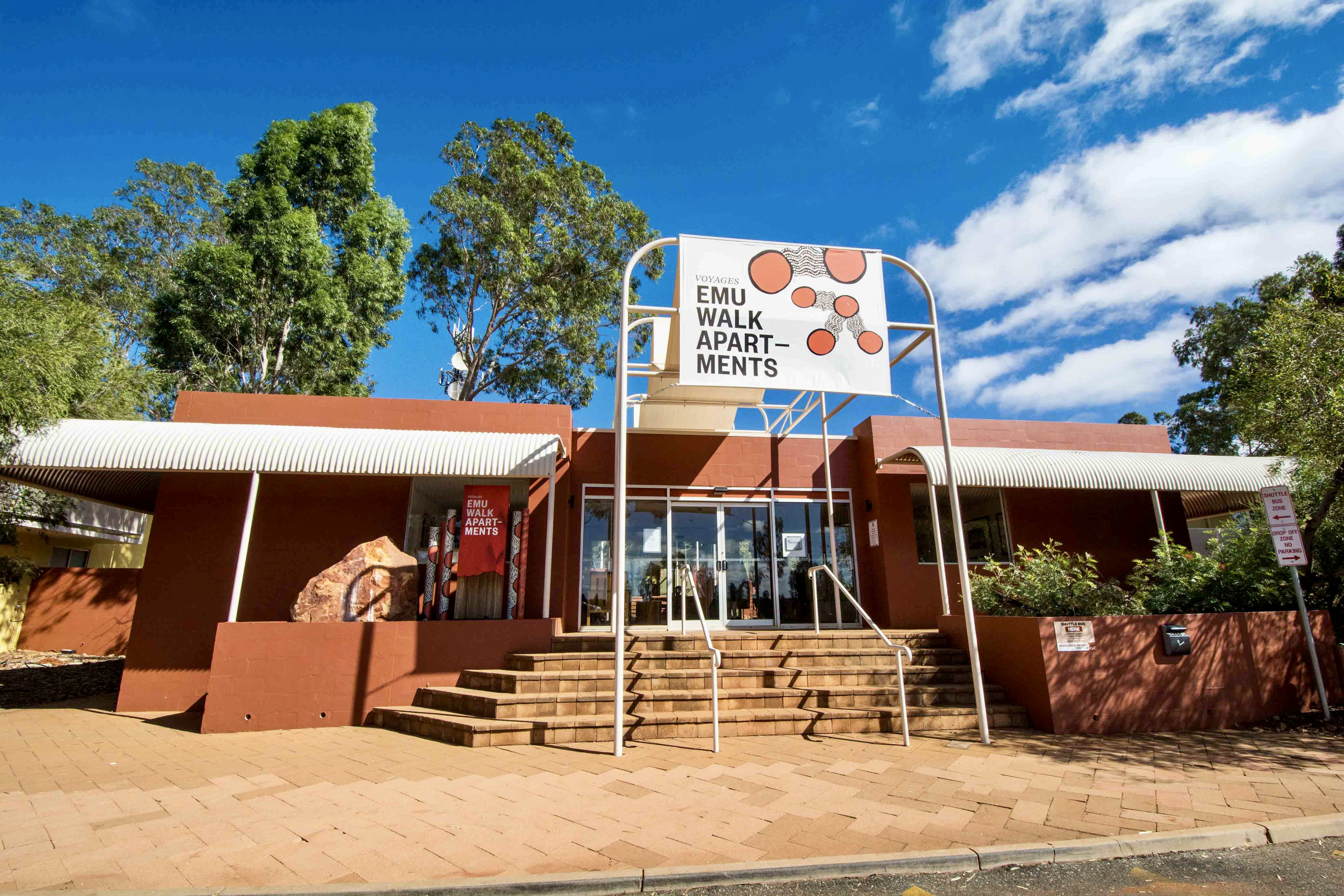 Emu Walk Apartments Exterior